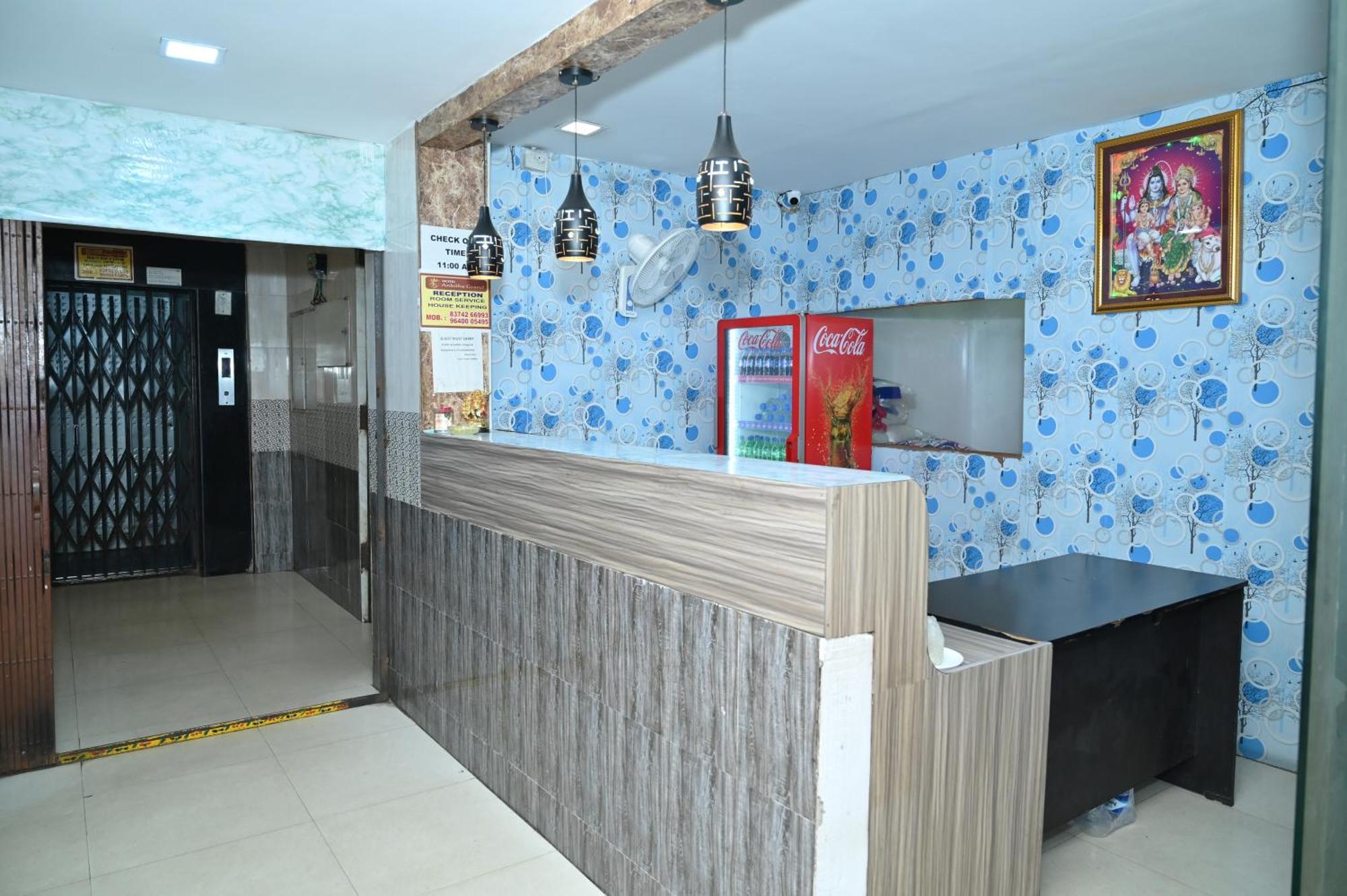 היידראבד Hotel Ankitha Grand מראה חיצוני תמונה